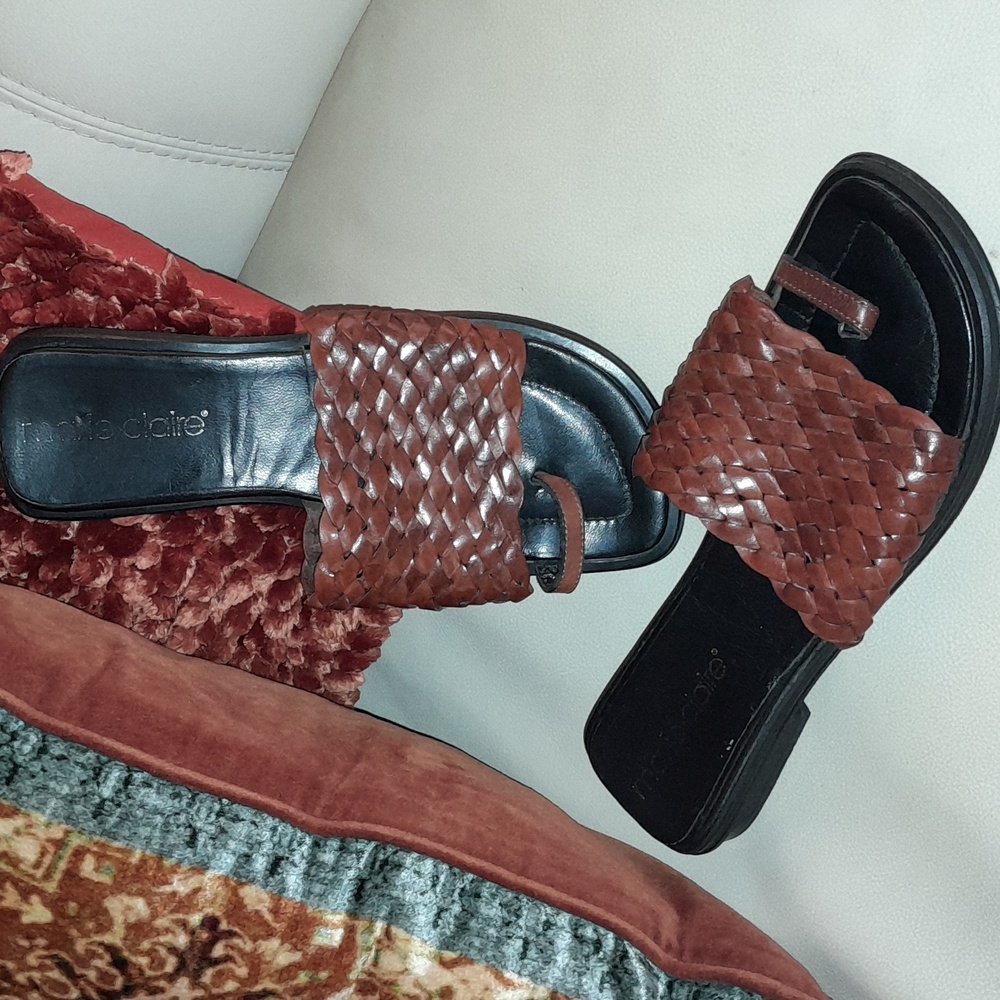 🌺MARIE CLAIRE Slides
